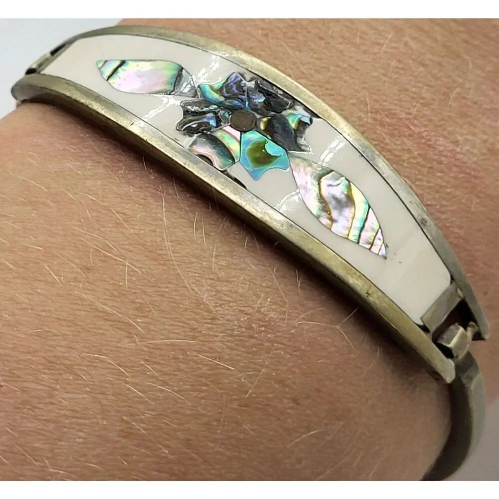Sterling Silver Mother of Pearl Abalone Shell Bangle Bracelet Vintage 7in Hinged